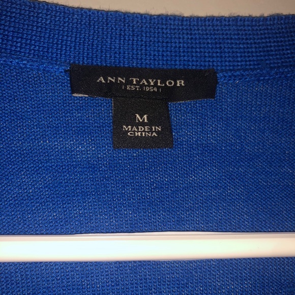 Sweater - Picture 2 of 3